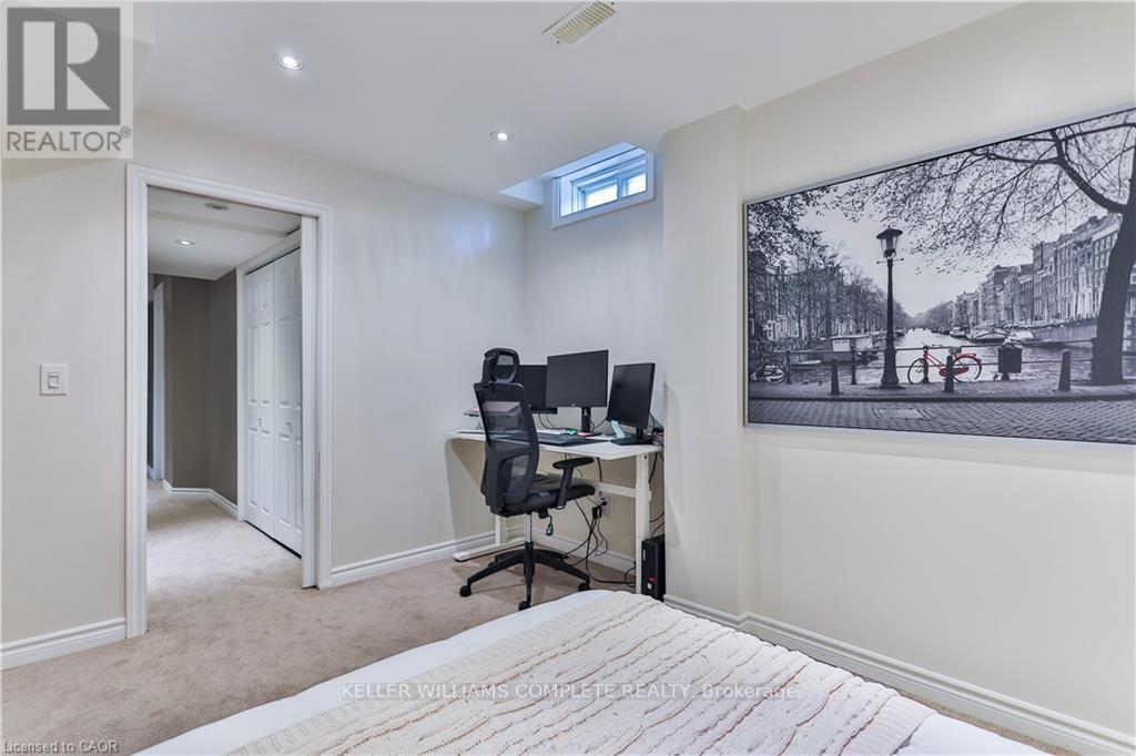 Photo 28 of 151 Spring Creek Drive, Hamilton ON