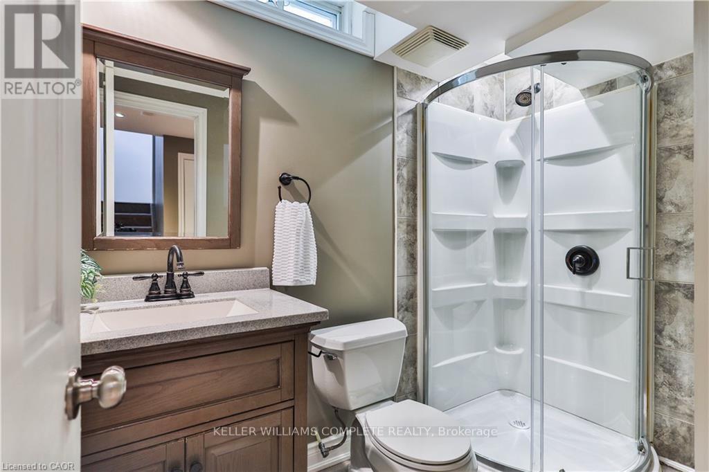 Photo 14 of 151 Spring Creek Drive, Hamilton ON