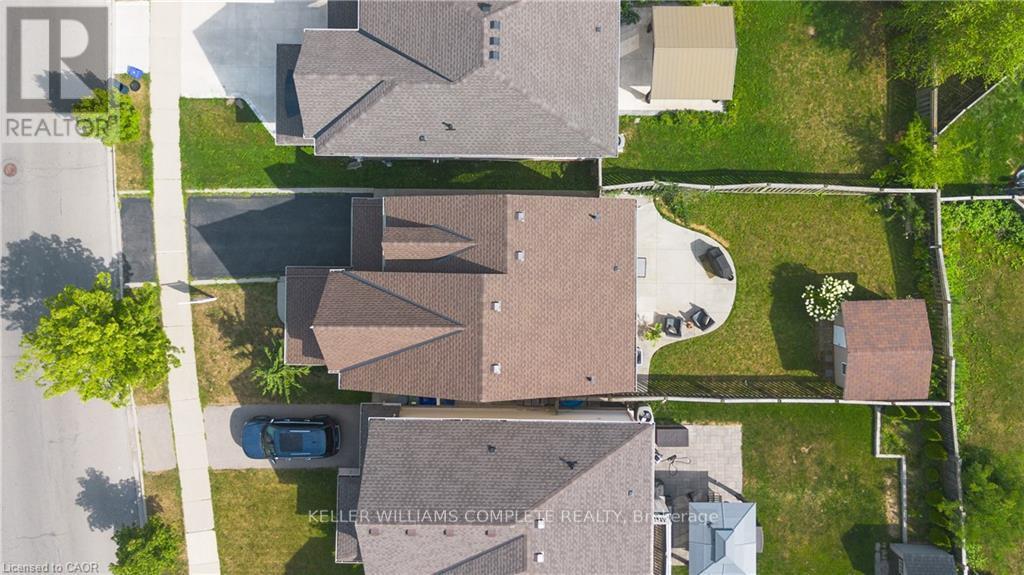 Photo 33 of 151 Spring Creek Drive, Hamilton ON