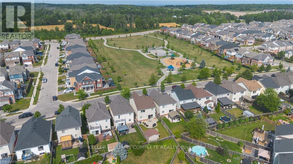 Photo 24 of 151 Spring Creek Drive, Hamilton ON