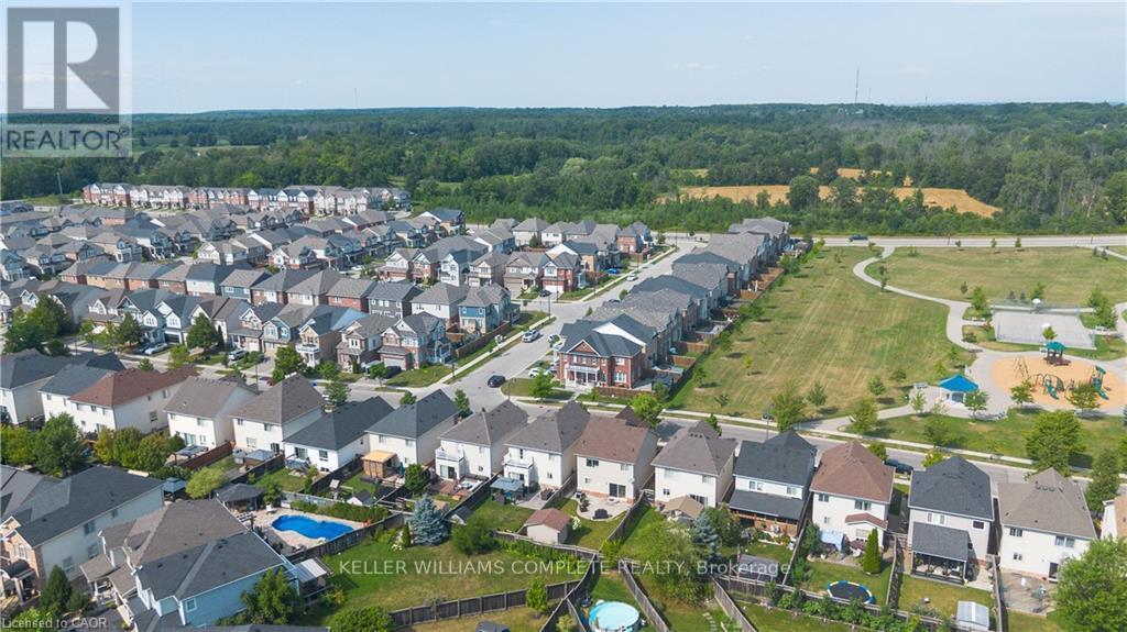 Photo 36 of 151 Spring Creek Drive, Hamilton ON