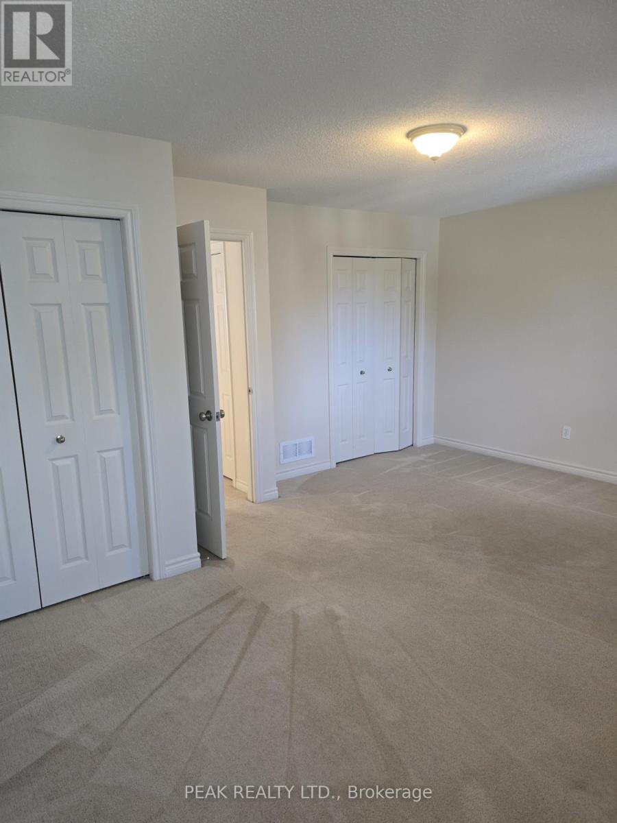 Photo 10 of 66 30 Vaughan Street W, Guelph ON