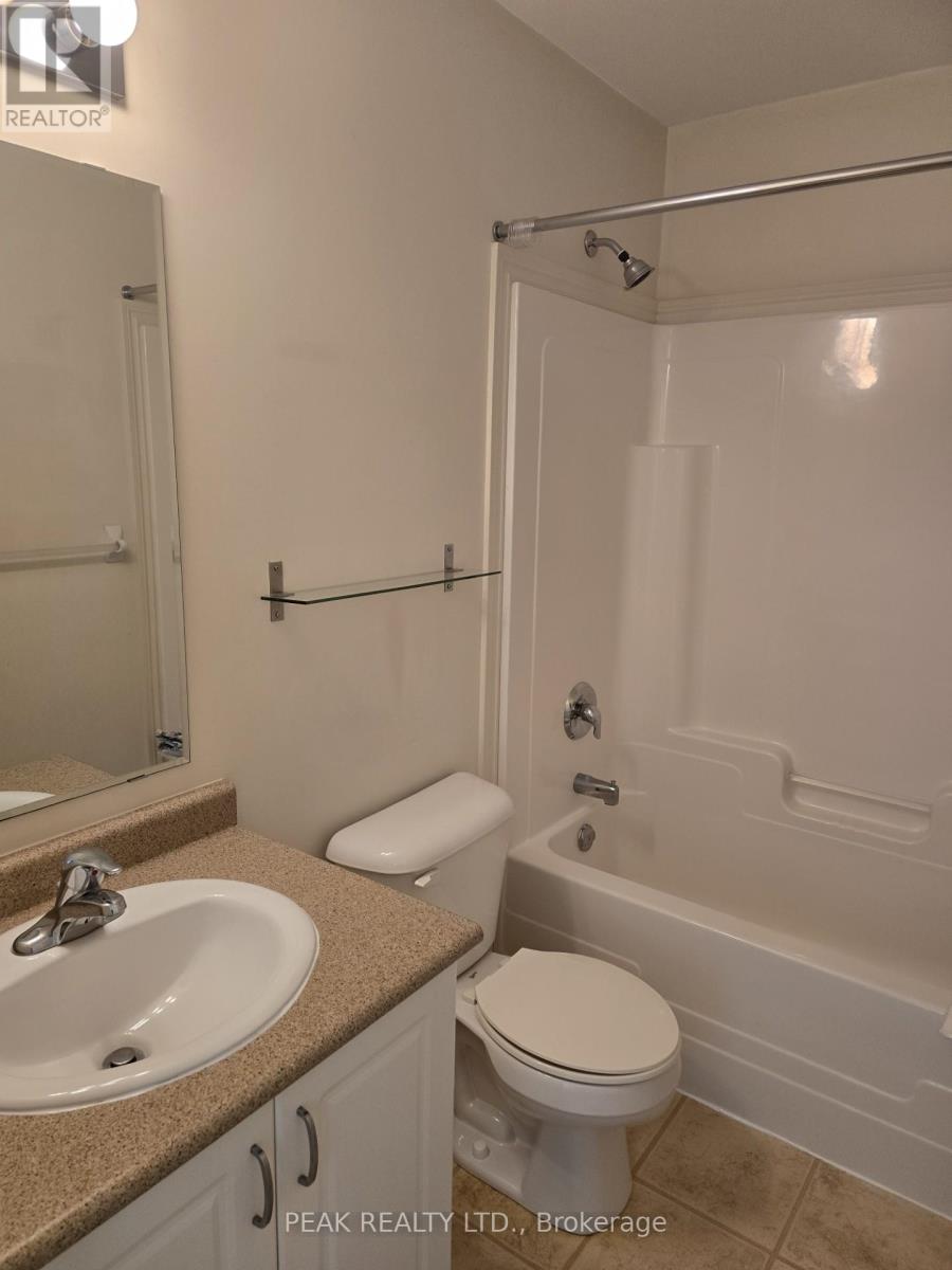 Photo 11 of 66 30 Vaughan Street W, Guelph ON