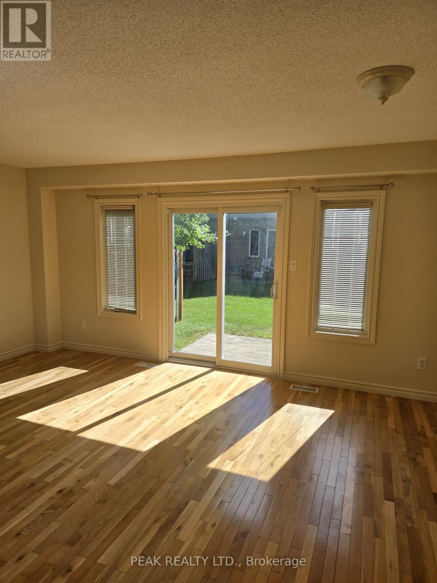 Photo 6 of 66 30 Vaughan Street W, Guelph ON