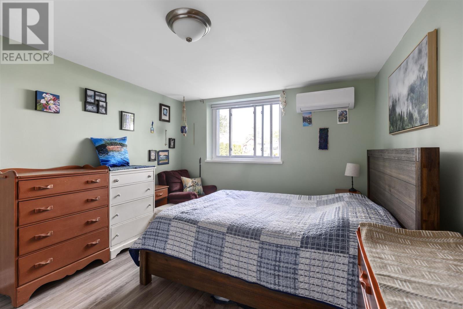 Photo 22 of 99 Pine St 5, Sault Ste Marie ON