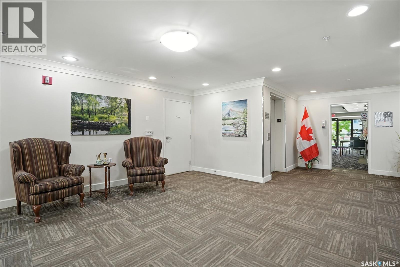 Photo 38 of 208 1622 Acadia Drive, Saskatoon SK