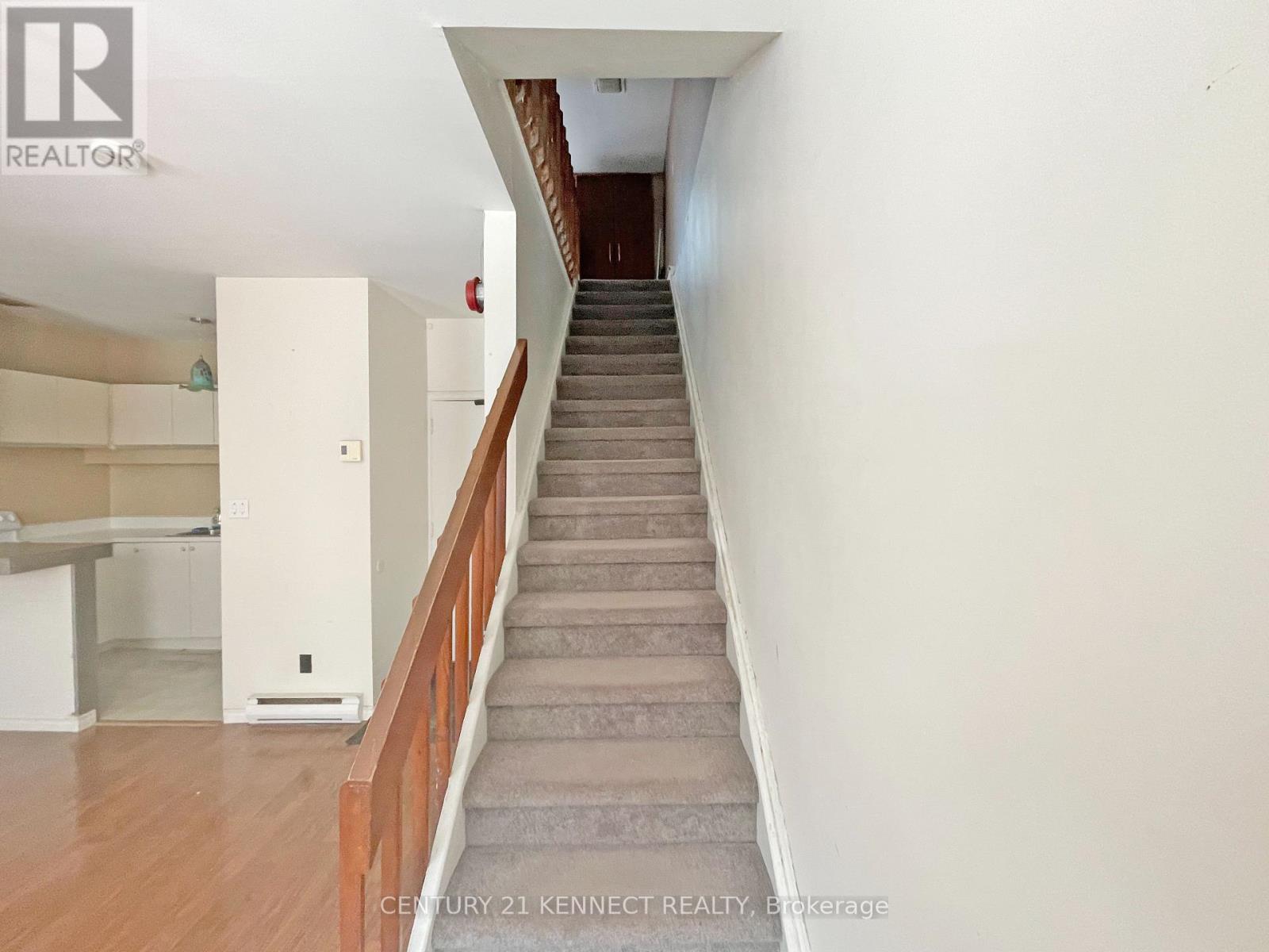Photo 6 of 1 642 Church Street, Toronto ON
