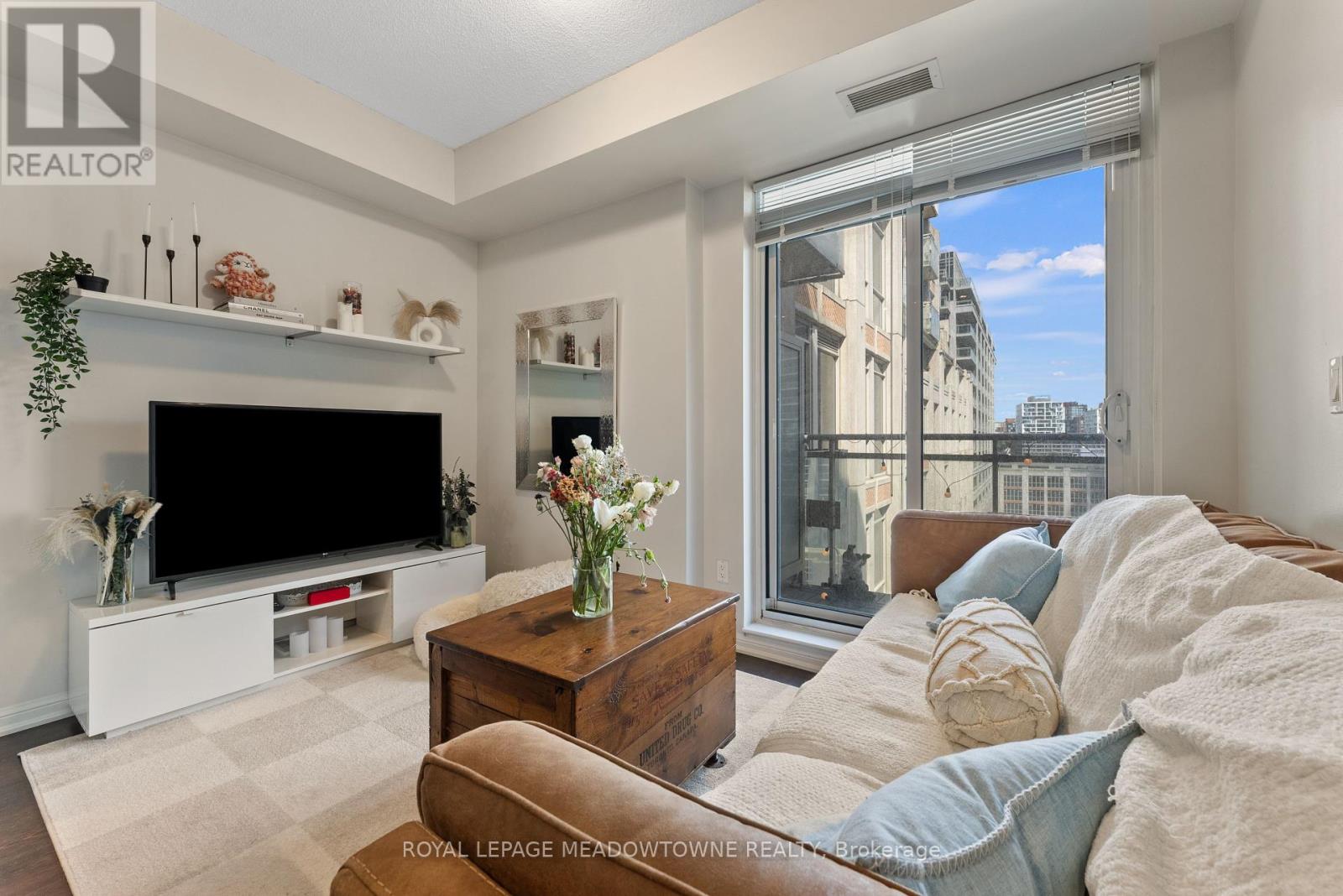 Photo 19 of 916 628 Fleet Street, Toronto ON