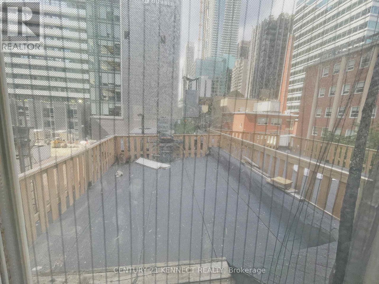 Photo 2 of 1 642 Church Street, Toronto ON