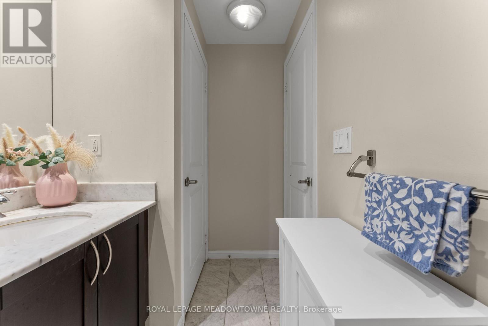 Photo 16 of 916 628 Fleet Street, Toronto ON