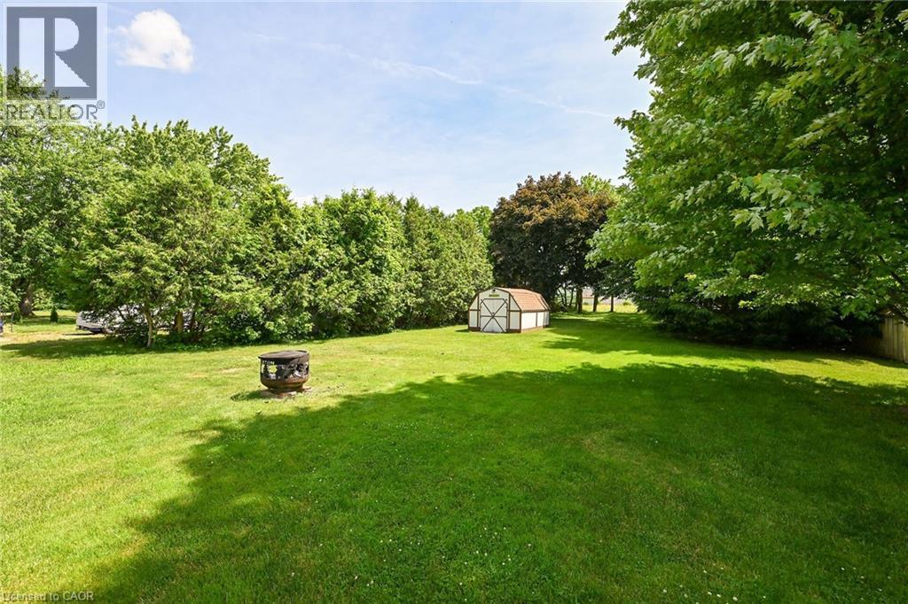 Photo 39 of 83 Oak Avenue, Paris ON