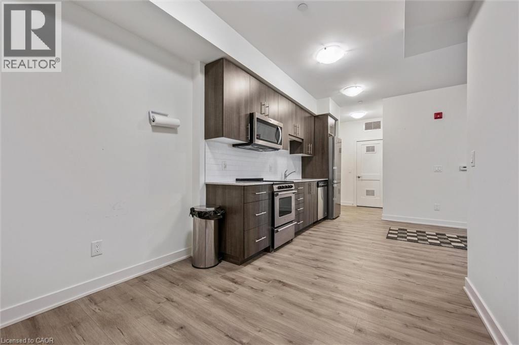 Photo 35 of 110 Fergus Avenue Unit 423, Kitchener ON