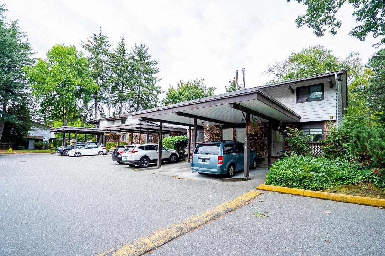 Photo 13 of 202 13893 74 Avenue, Surrey BC