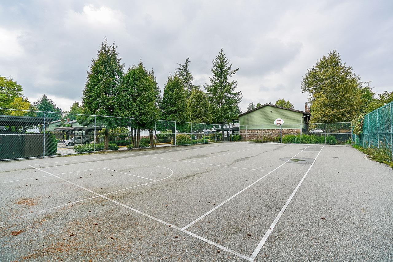 Photo 10 of 202 13893 74 Avenue, Surrey BC