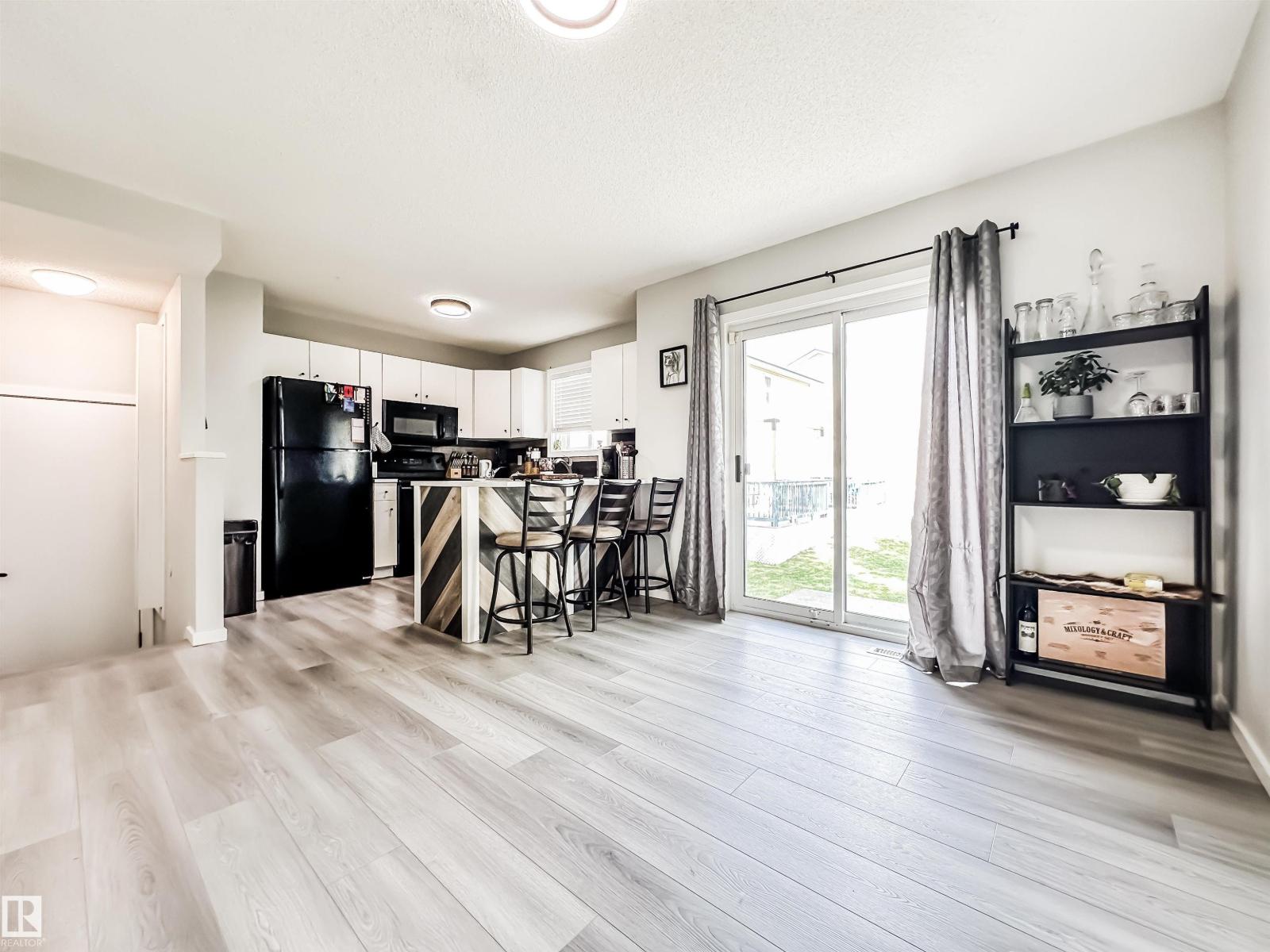 Photo 22 of 26 10909 106 St Nw, Edmonton AB