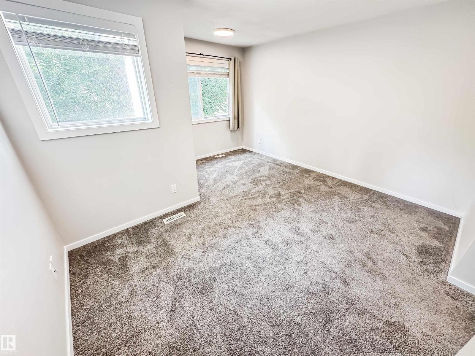 Photo 20 of 26 10909 106 St Nw, Edmonton AB