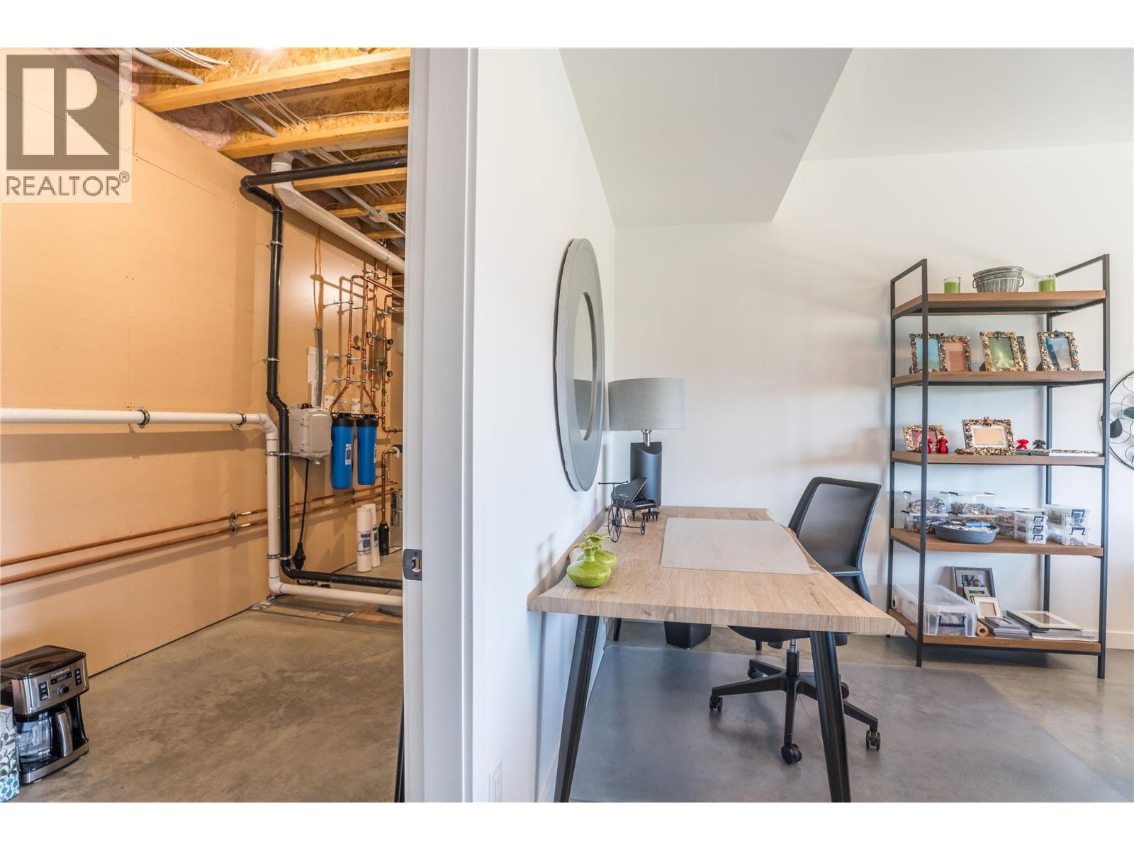  17499 SANBORN Street, Summerland