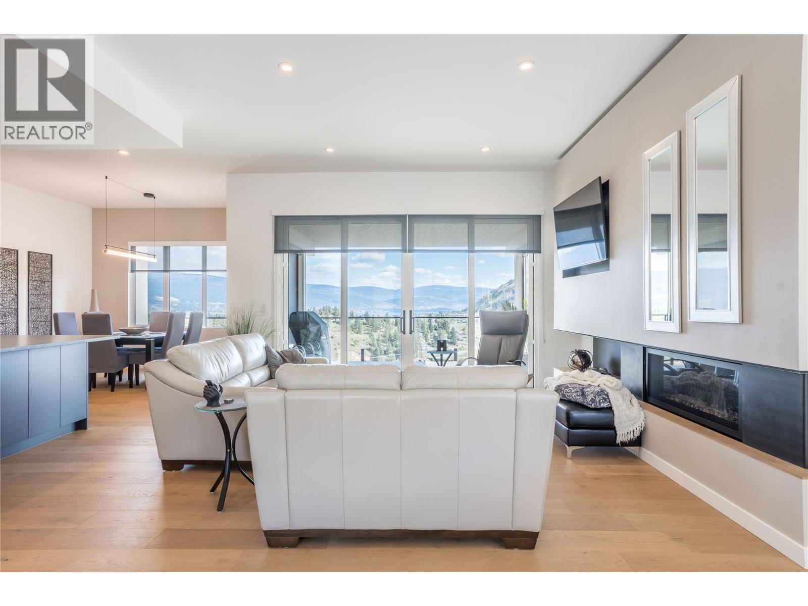  17499 SANBORN Street, Summerland