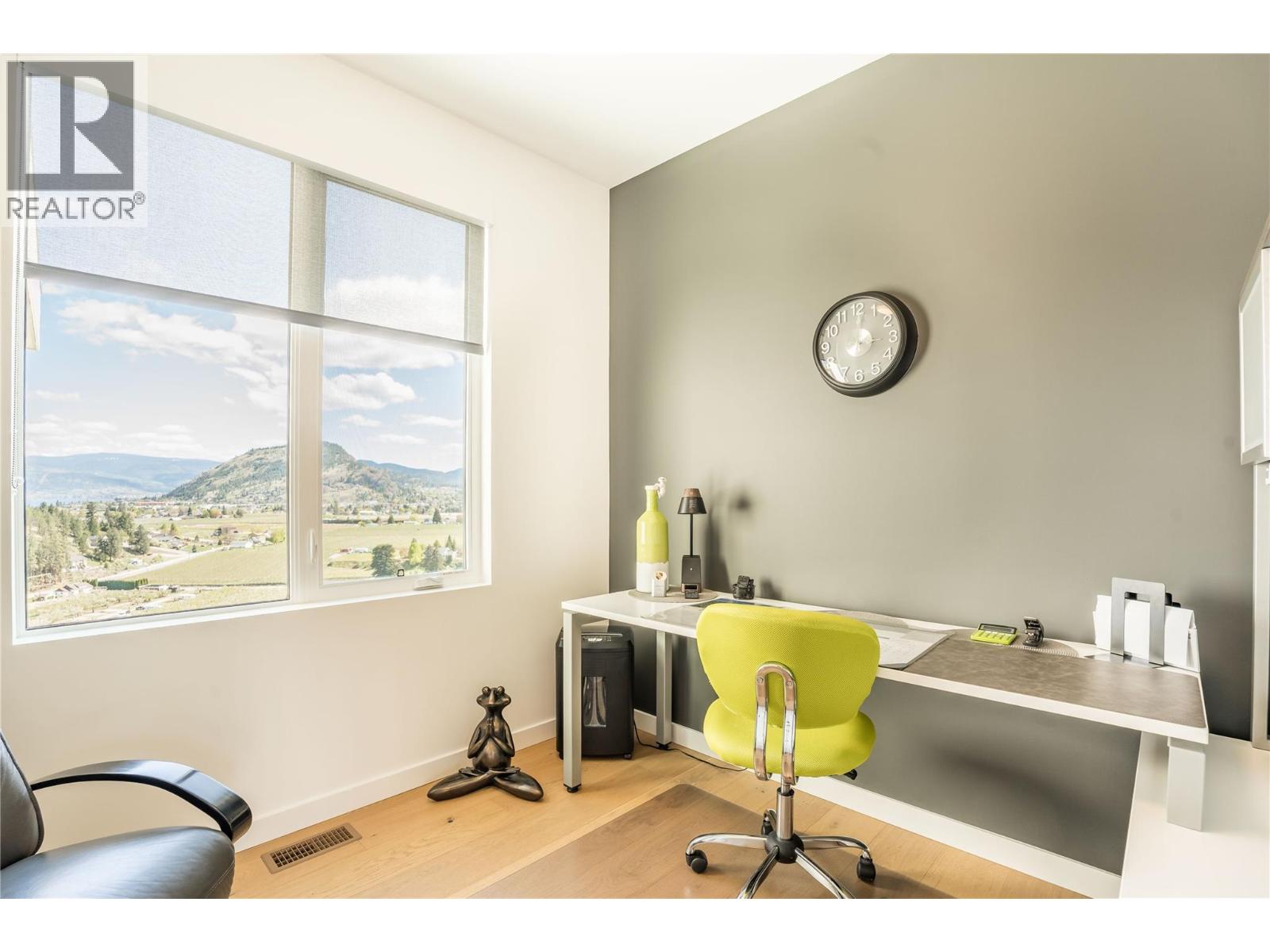  17499 SANBORN Street, Summerland
