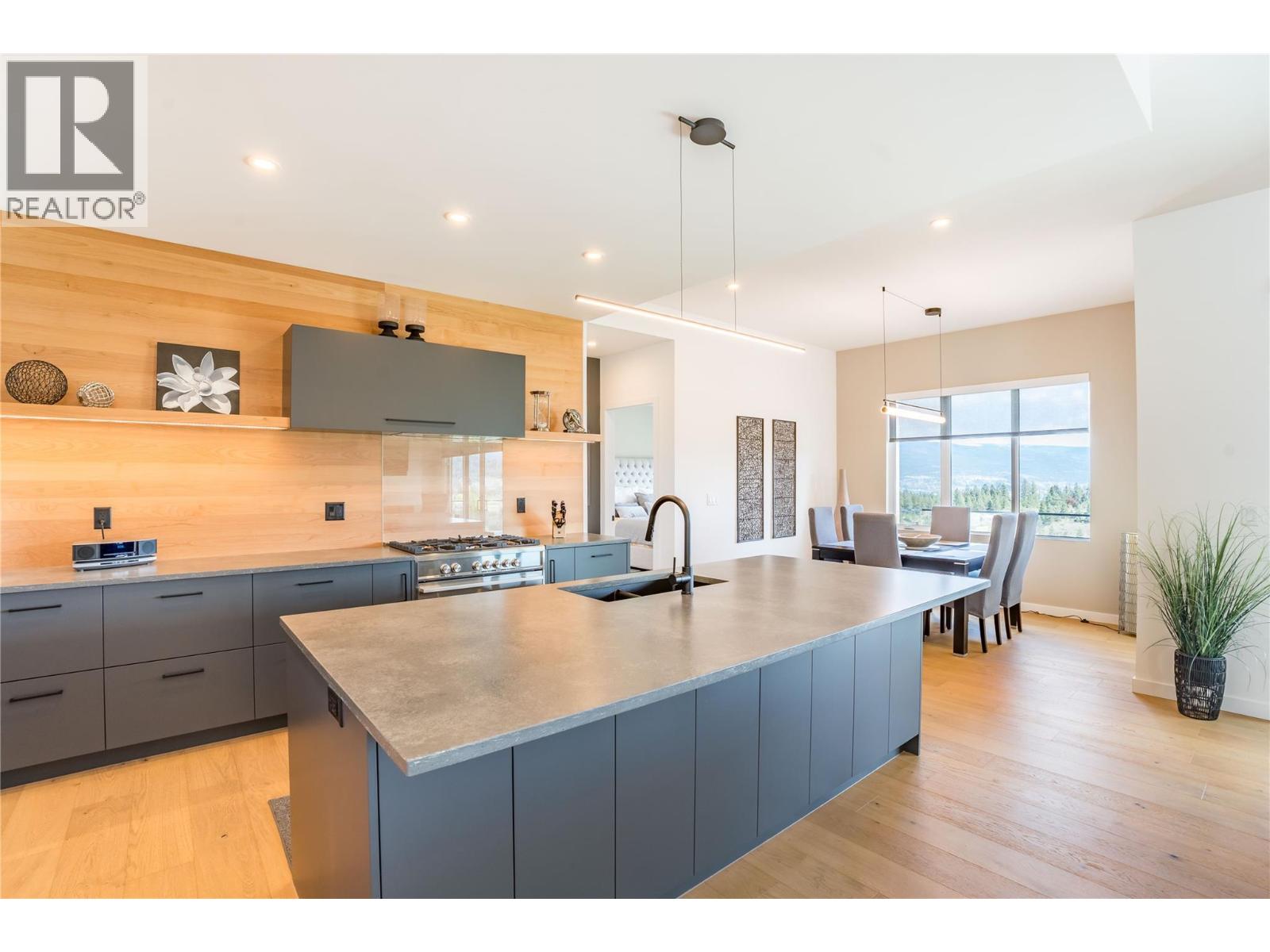  17499 SANBORN Street, Summerland