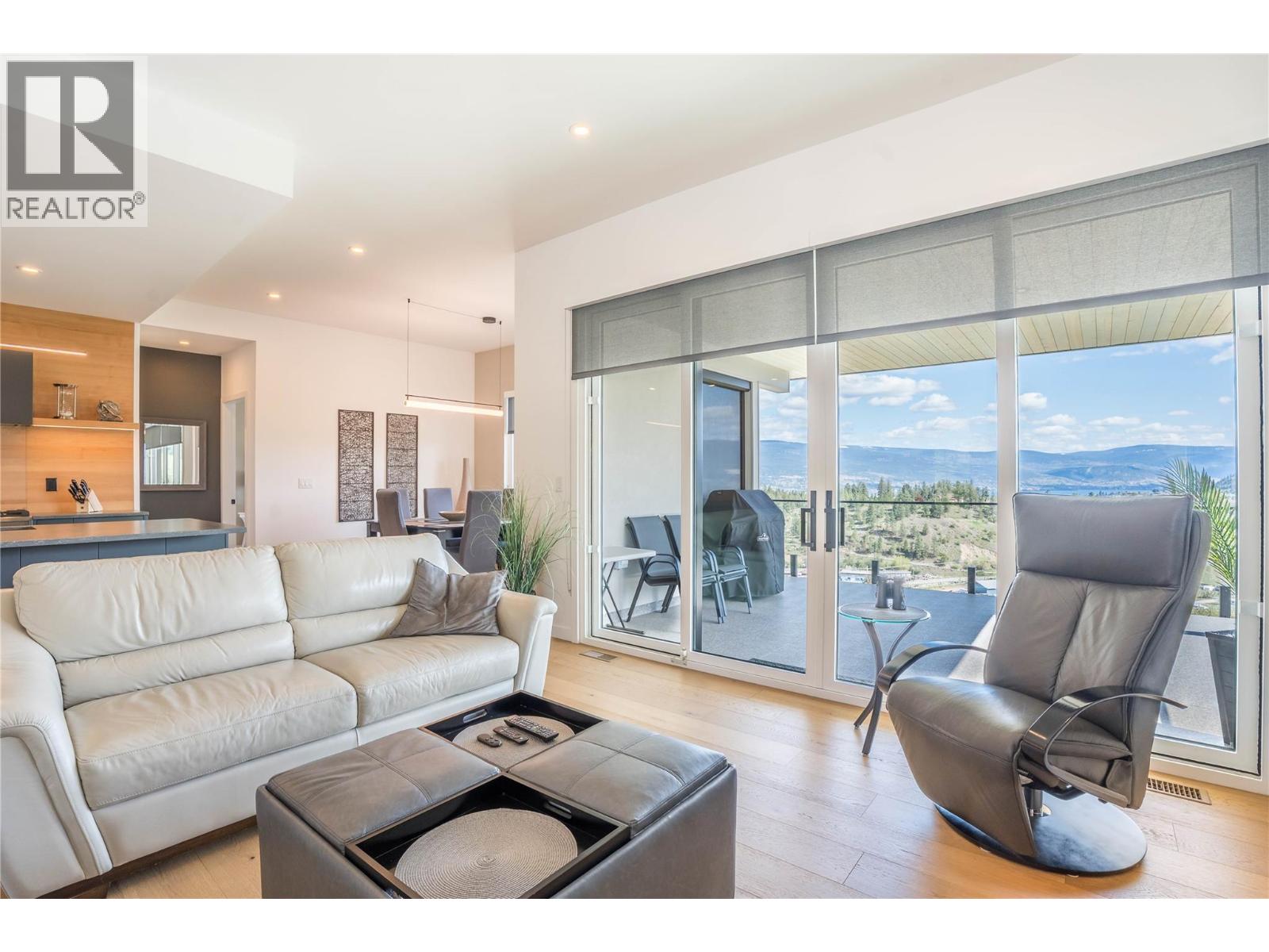  17499 SANBORN Street, Summerland