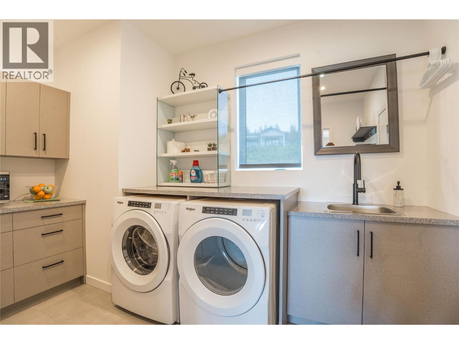  17499 SANBORN Street, Summerland