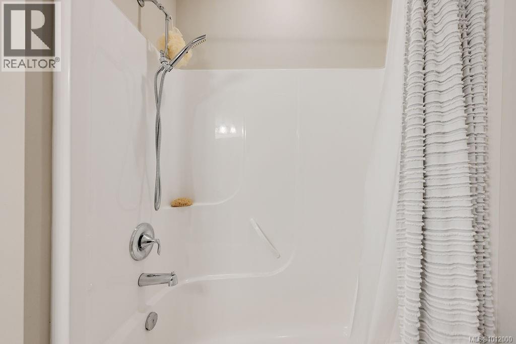 Photo 26 of 9906 Maple St, Chemainus BC