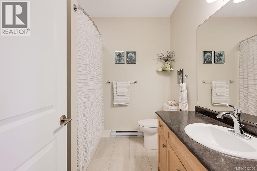 Photo 25 of 9906 Maple St, Chemainus BC