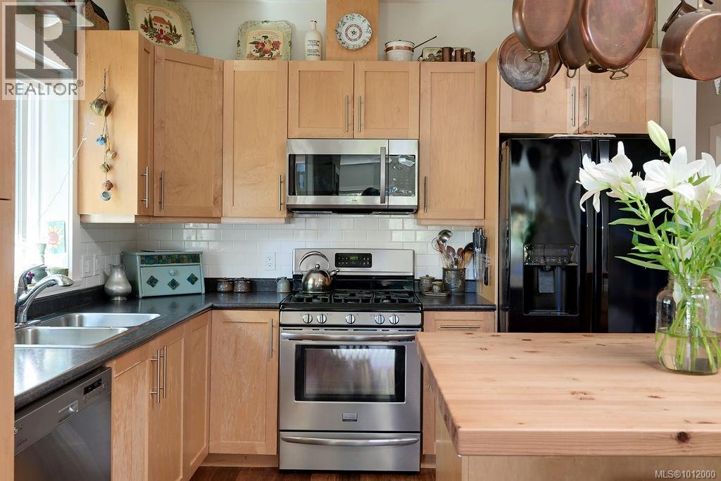 Photo 18 of 9906 Maple St, Chemainus BC