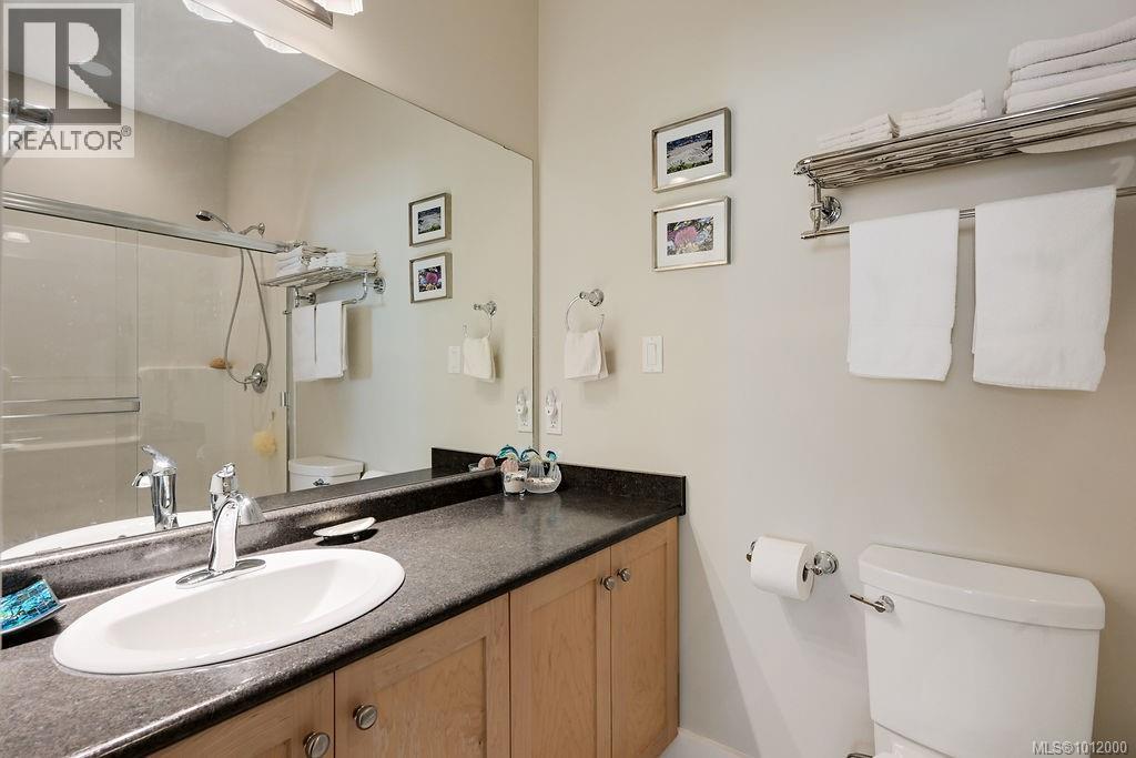 Photo 32 of 9906 Maple St, Chemainus BC