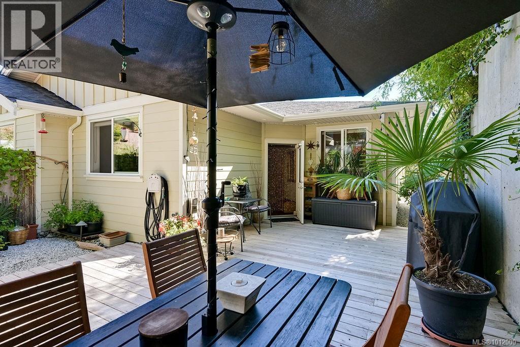 Photo 40 of 9906 Maple St, Chemainus BC