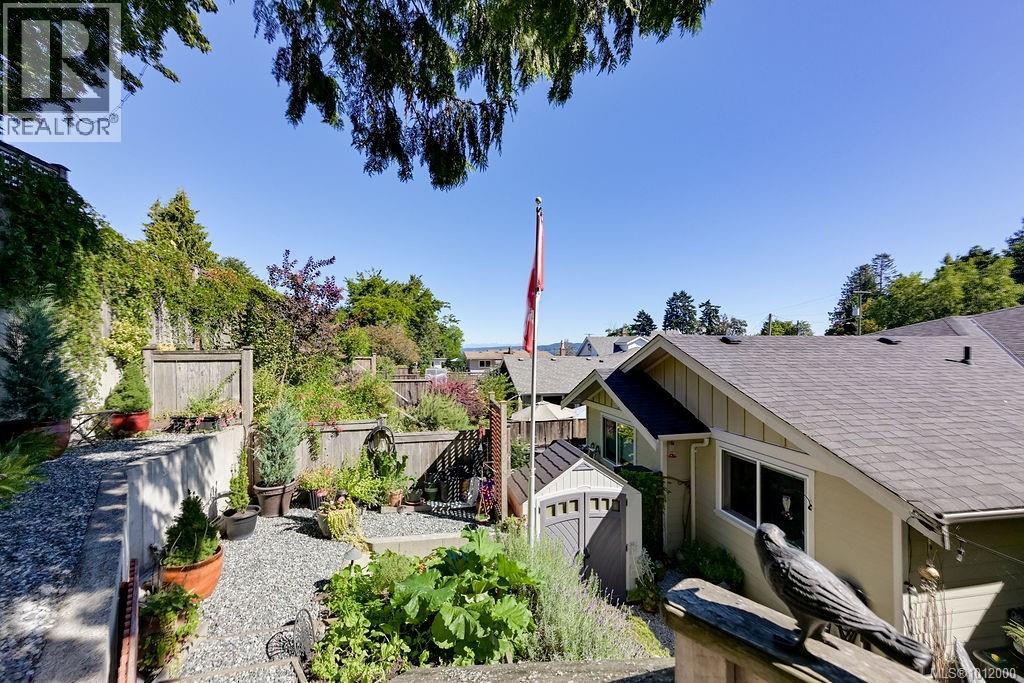 Photo 48 of 9906 Maple St, Chemainus BC