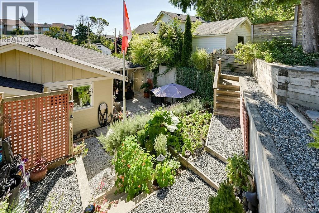 Photo 51 of 9906 Maple St, Chemainus BC