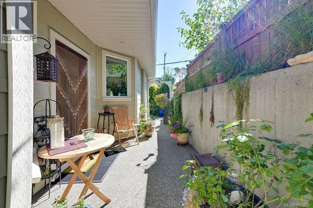 Photo 38 of 9906 Maple St, Chemainus BC