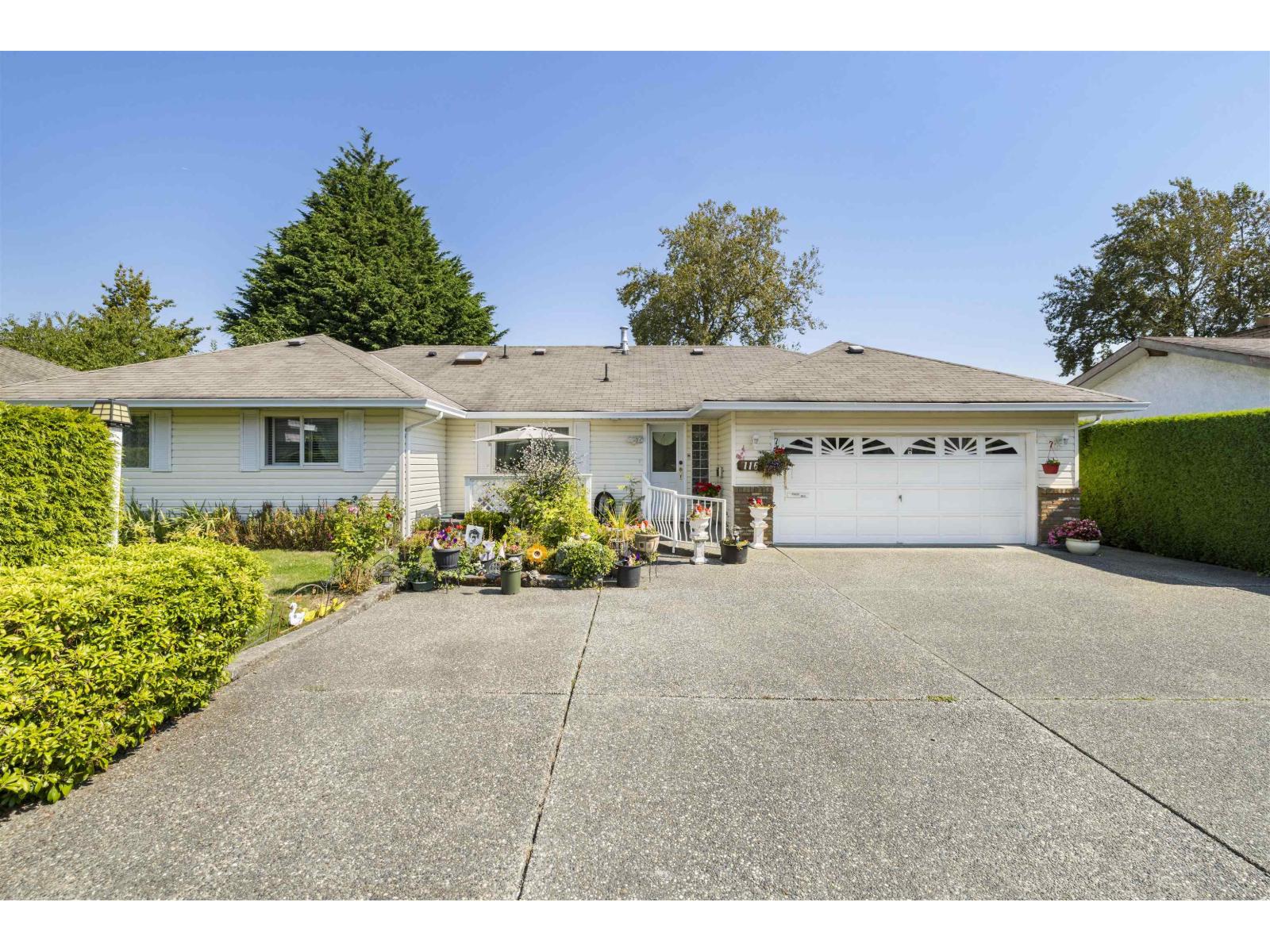 Photo 27 of 1163 King George Boulevard, Surrey BC