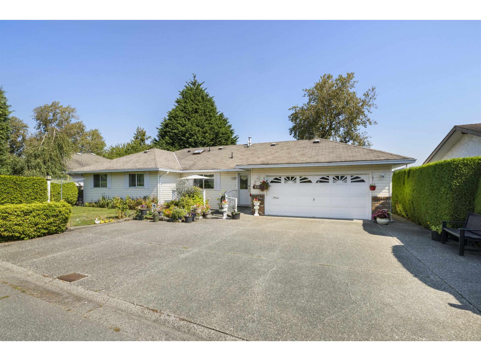 Photo 15 of 1163 King George Boulevard, Surrey BC