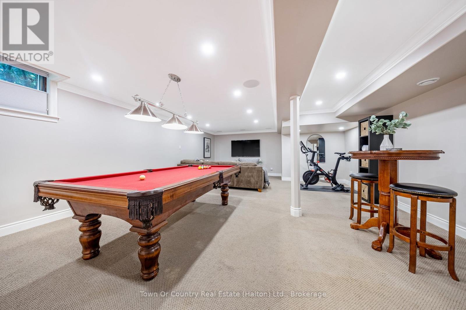 Photo 13 of 491 White Drive, Milton ON