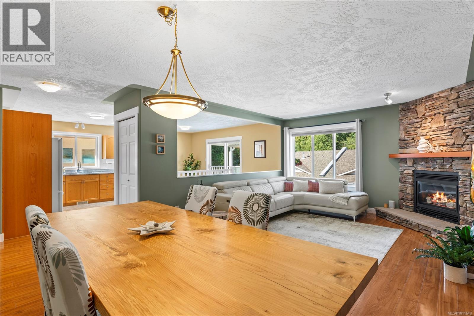 Photo 6 of 24 1150 Walkem Rd, Ladysmith BC
