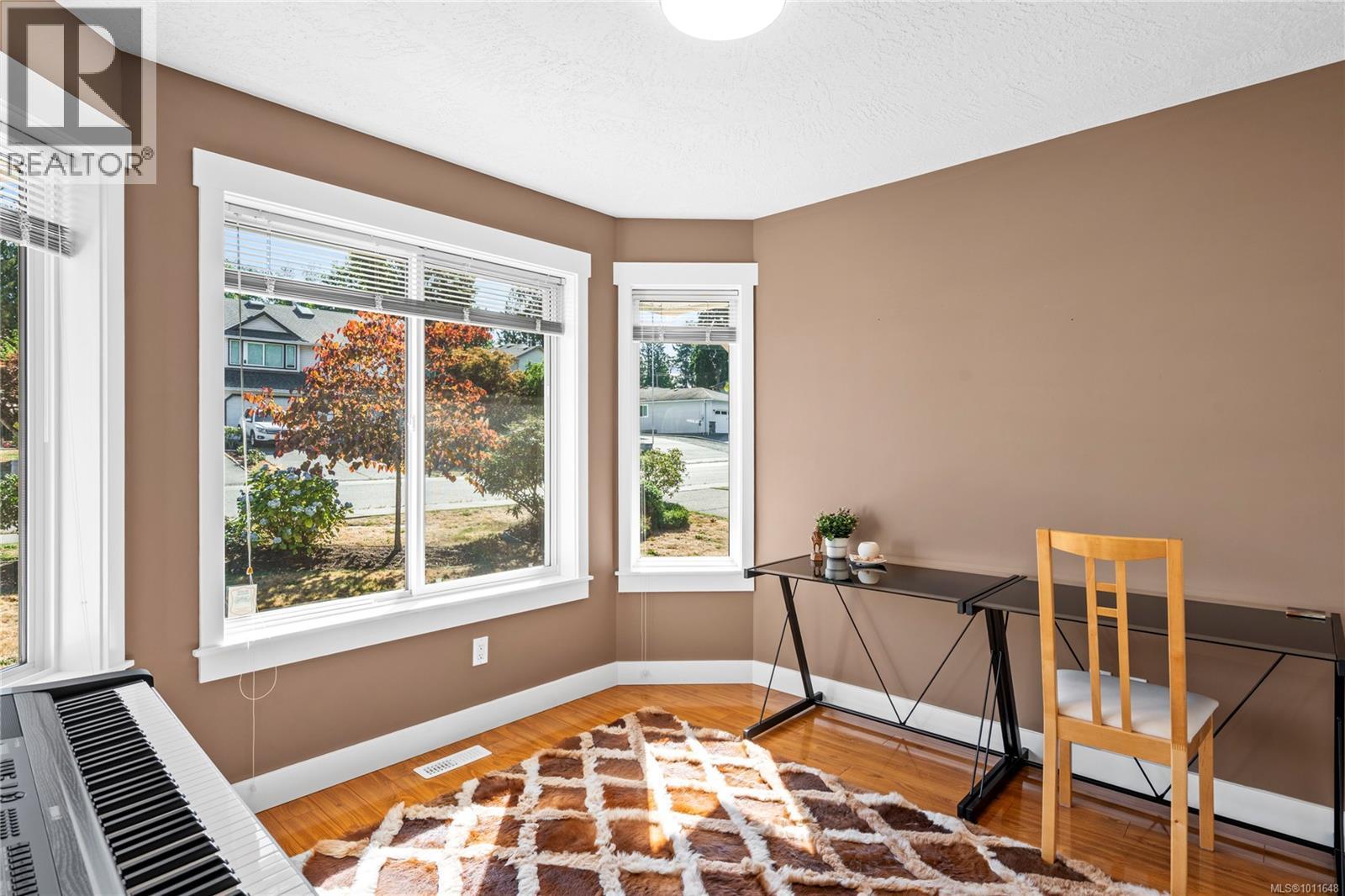 Photo 24 of 24 1150 Walkem Rd, Ladysmith BC