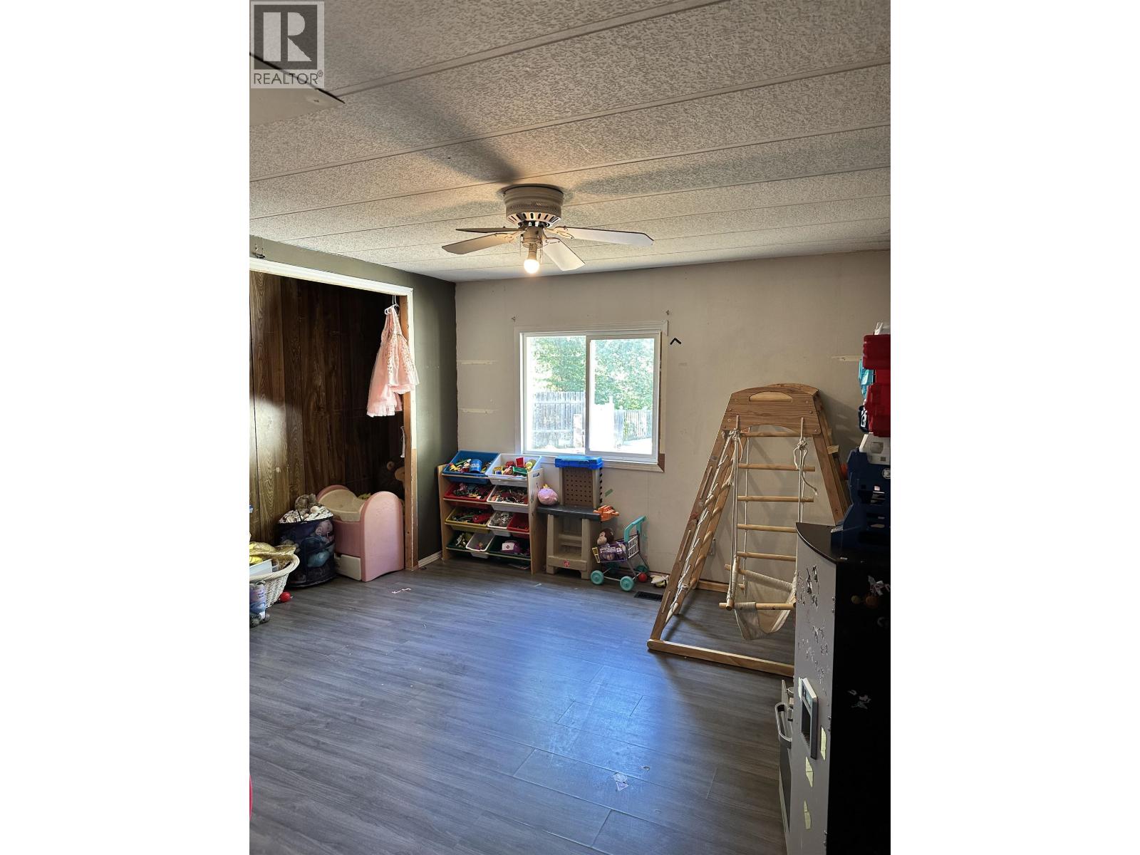 Photo 14 of 2020 E Kenworth Road, Prince George BC
