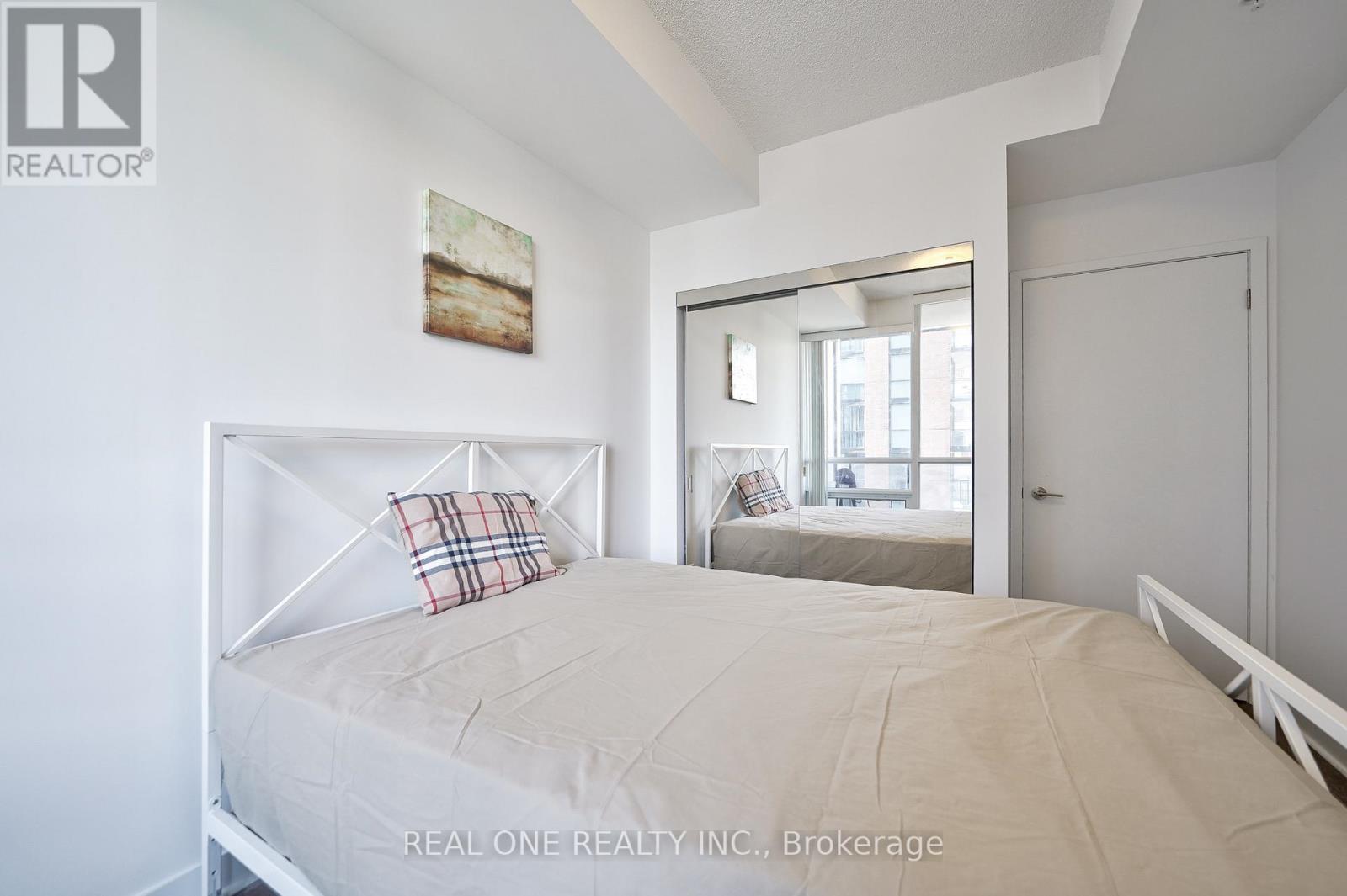 Photo 33 of 3106 295 Adelaide Street W, Toronto ON
