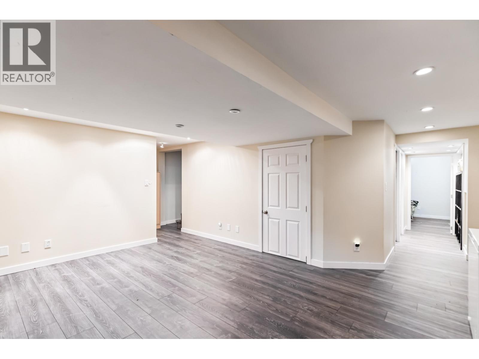 Photo 9 of 21530 123 Avenue, Maple Ridge BC