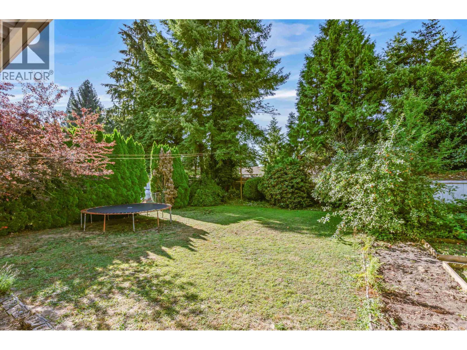 Photo 5 of 21530 123 Avenue, Maple Ridge BC