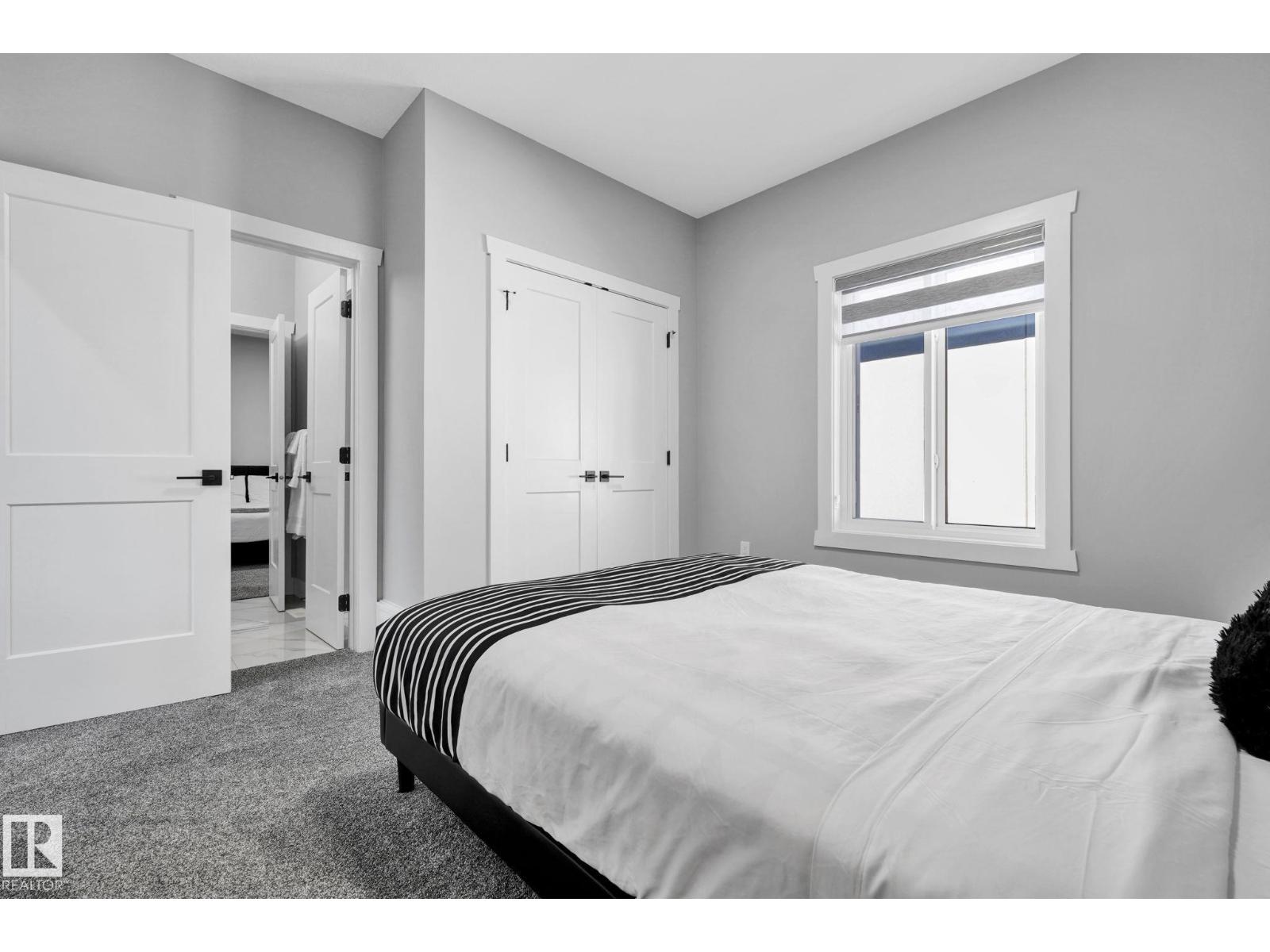 Photo 1 of 1815 17 Av Nw, Edmonton AB