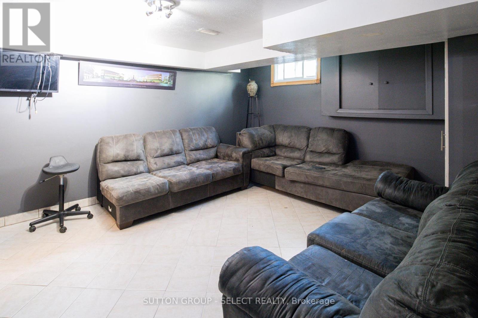 Photo 25 of 1192 Jalna Boulevard, London South ON