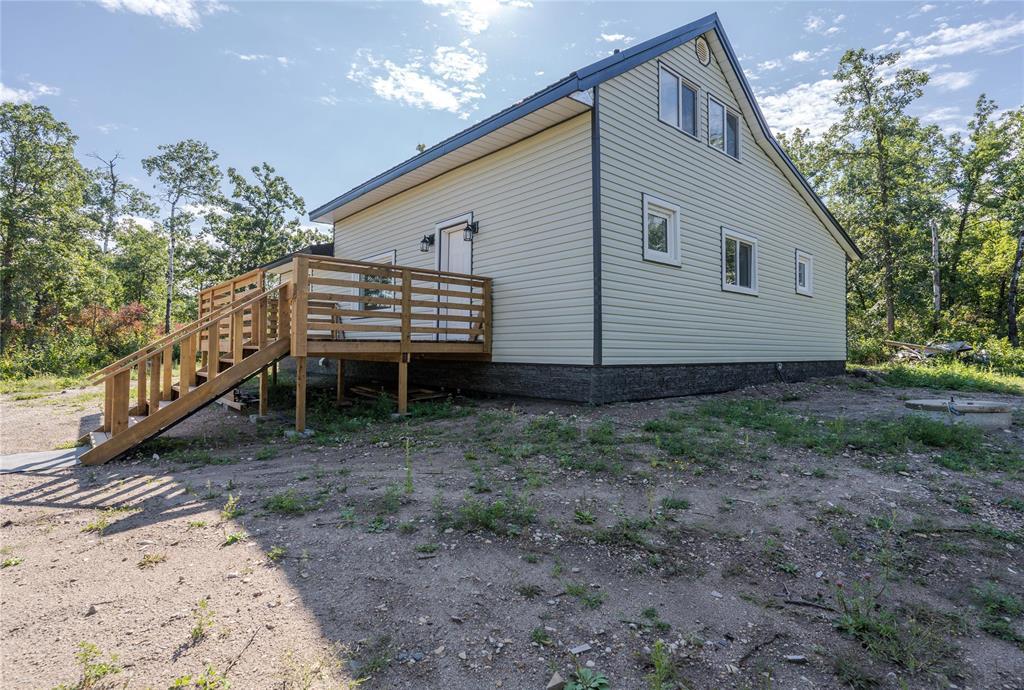 Photo 9 of 24070 Gauthier Road N, St Malo MB