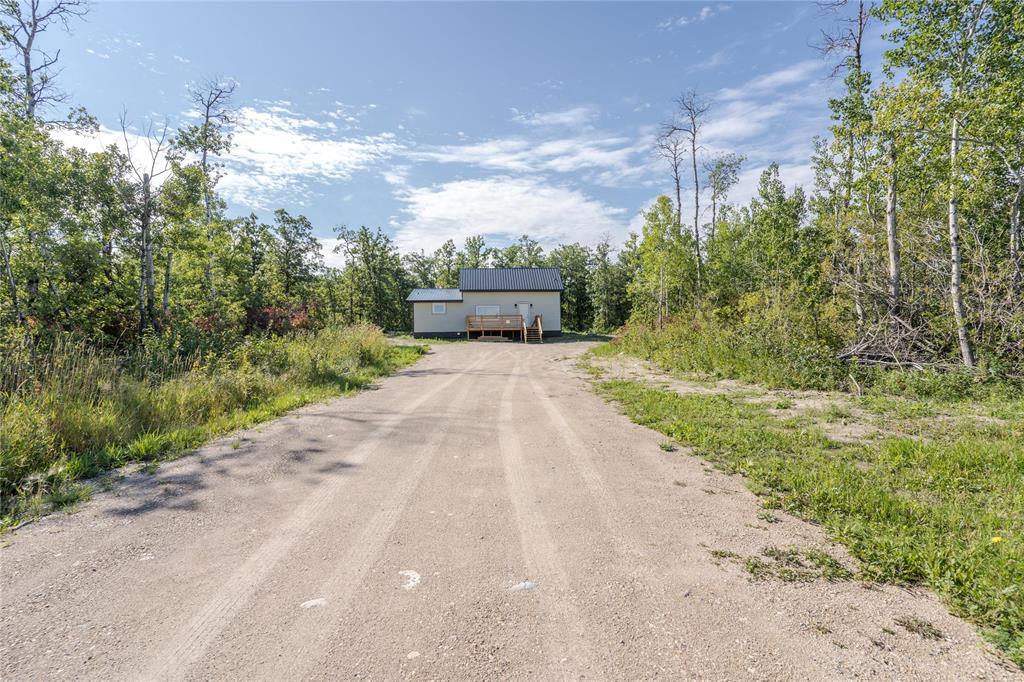 Photo 12 of 24070 Gauthier Road N, St Malo MB