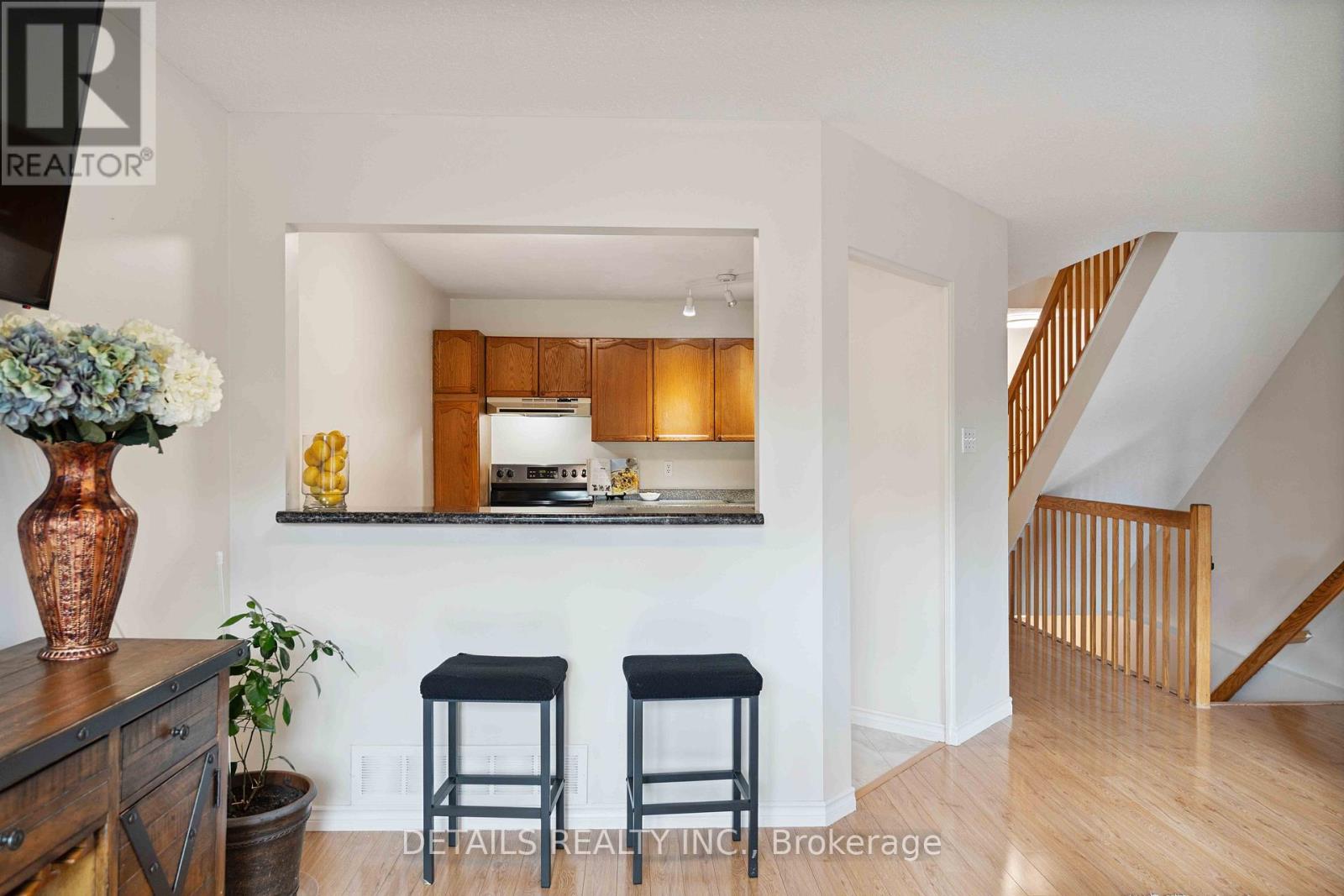 Photo 1 of 1537 Briarfield Crescent, Ottawa ON