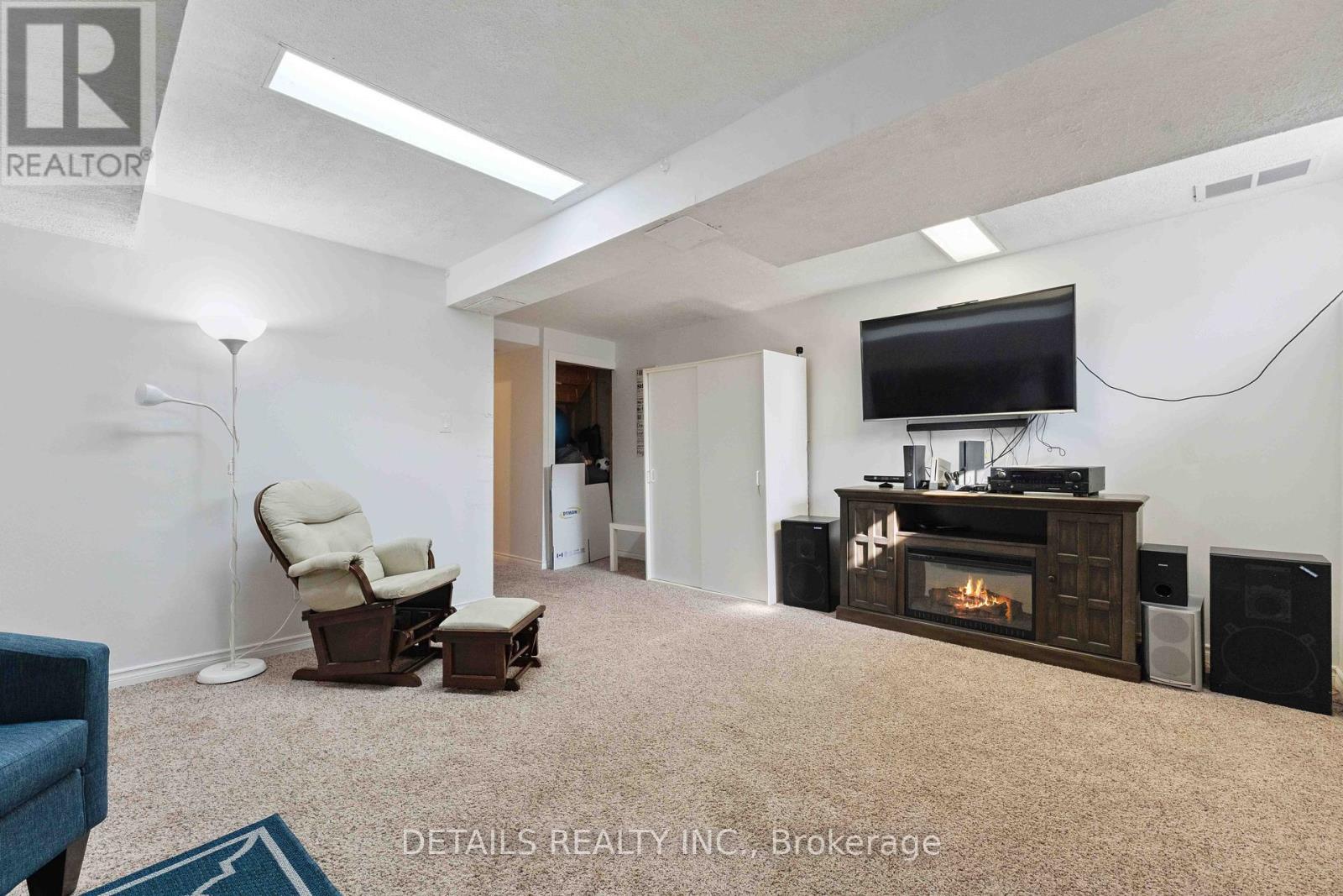 Photo 31 of 1537 Briarfield Crescent, Ottawa ON