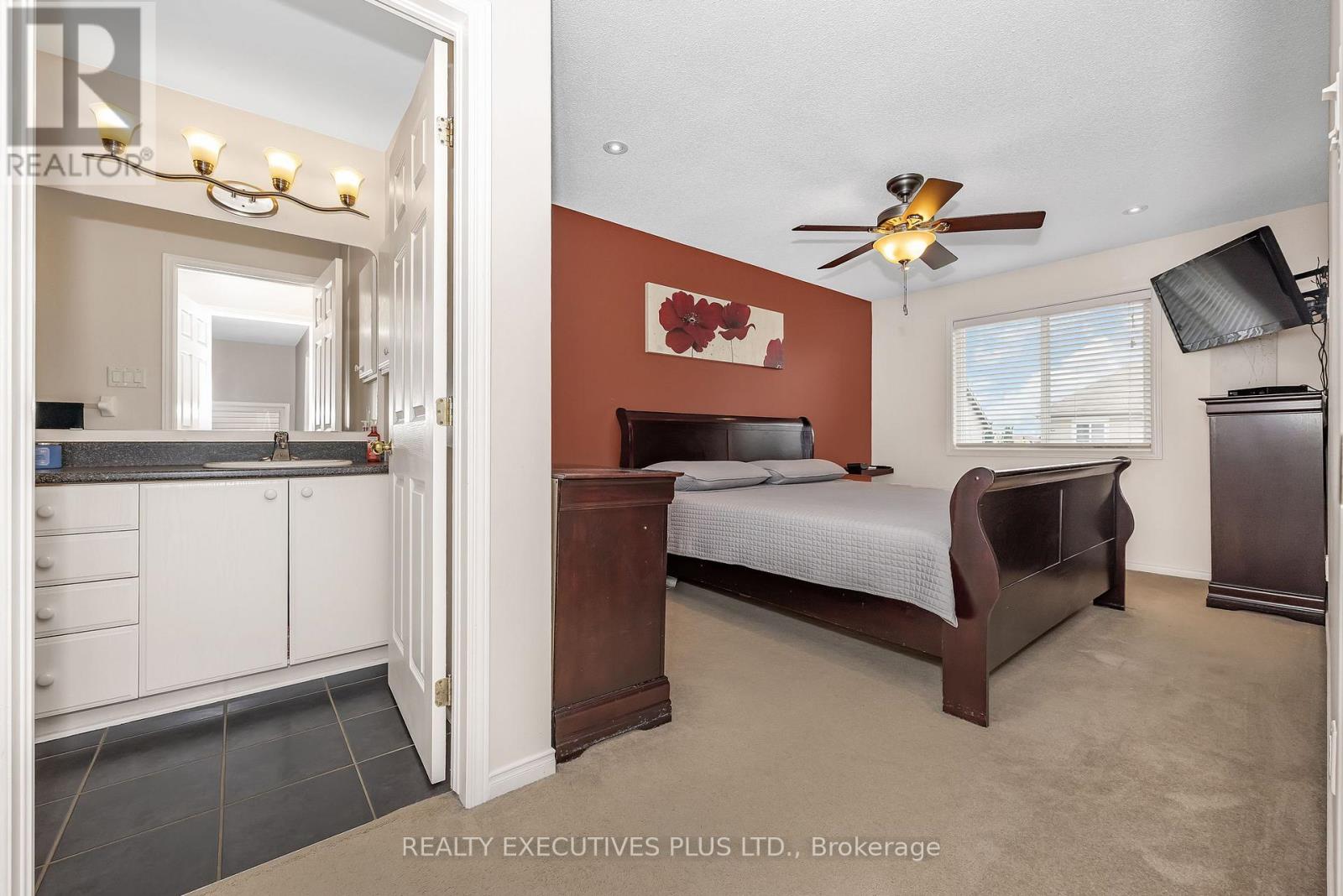 Photo 4 of 341 Jasper Crescent, Clarencerockland ON